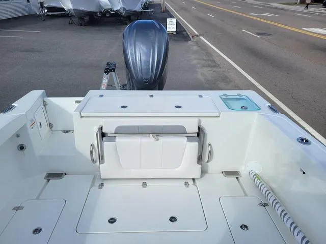 Slide: The Image of Parker Marine 2420 Sport Cabin 2024 - 9