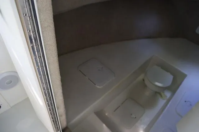 Slide: The Image of Parker Marine 2510 XLD Walkaround 2015 - 8