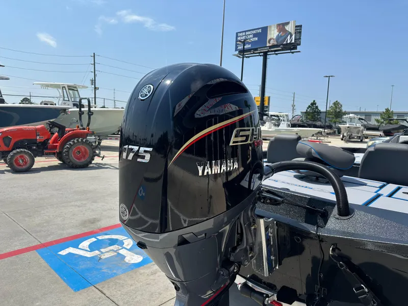 Slide: The Image of Xpress H20 Bass 2025 - 10