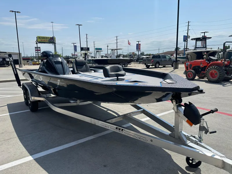 Slide: The Image of Xpress H20 Bass 2025 - 7