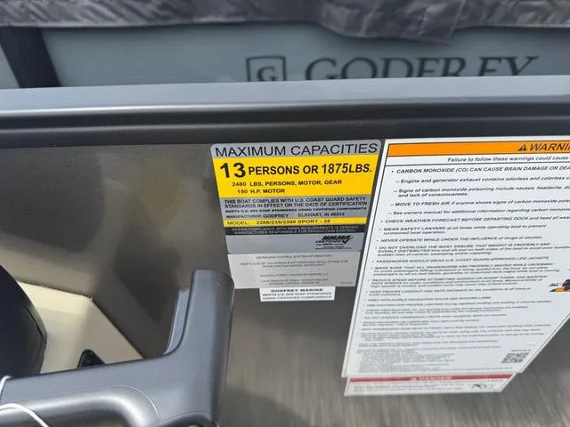 Slide: The Image of Godfrey Sweetwater 2286 SBX Tritoon - 150 Yamaha 2025 - 12