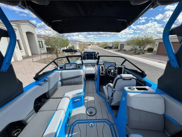 Slide: The Image of Supra SE 575 2022 - 10