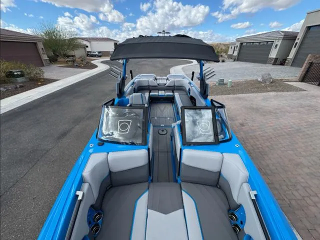 Slide: The Image of Supra SE 575 2022 - 15