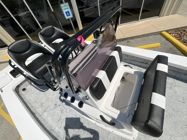 Slide: The Image of Majek 22 XTREME 2025 - 11