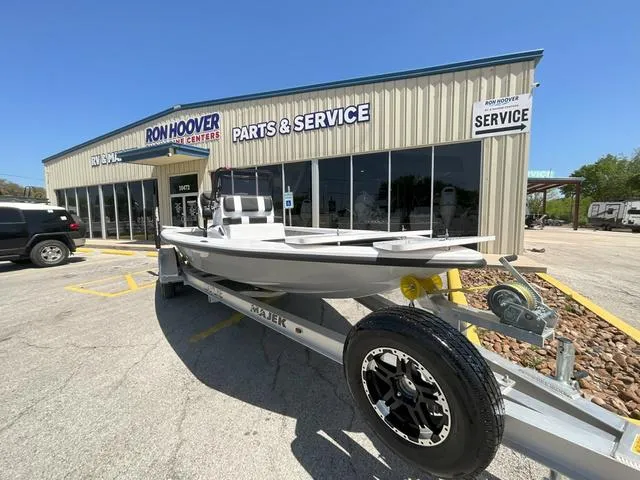 Slide: The Image of Majek 22 XTREME 2025 - 13