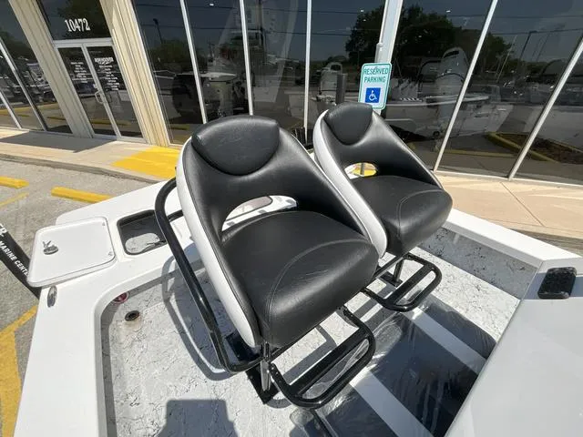 Slide: The Image of Majek 22 XTREME 2025 - 4