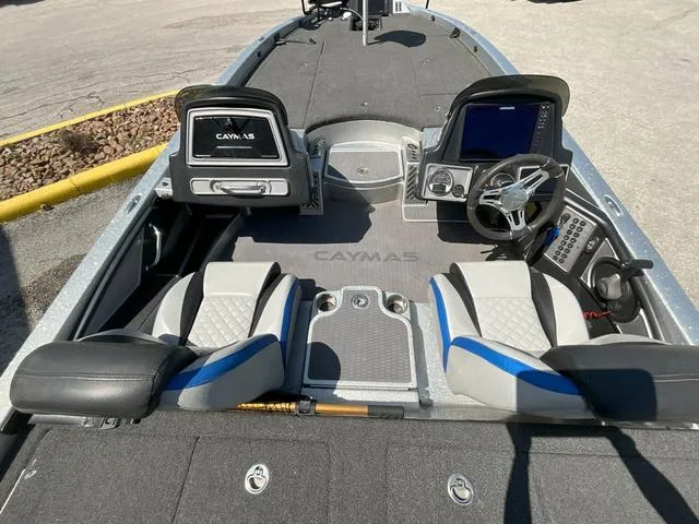 Slide: The Image of Caymas CX21 PRO DC 2021 - 14