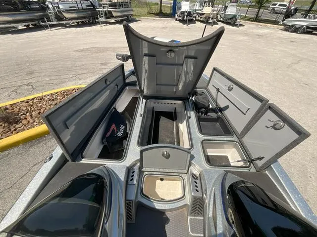 Slide: The Image of Caymas CX21 PRO DC 2021 - 24