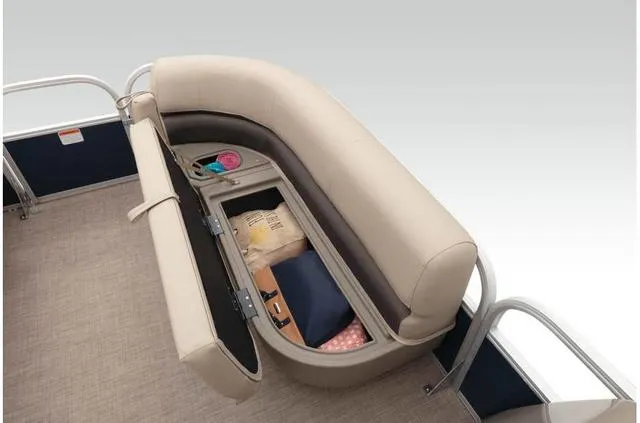 Slide: The Image of Sun Tracker Party Barge 18 DLX 2020 - 11