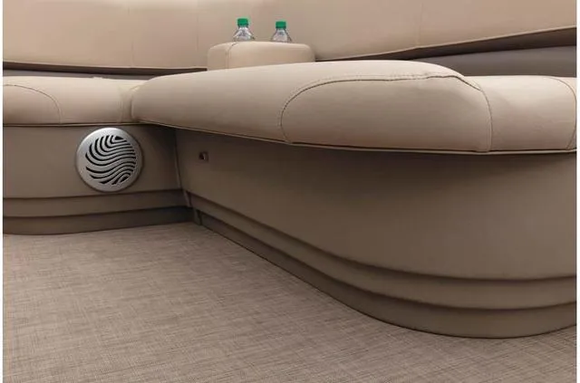 Slide: The Image of Sun Tracker Party Barge 18 DLX 2020 - 20