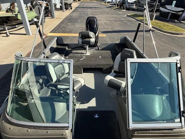 Slide: The Image of Lund 1775 Impact 2011 - 16