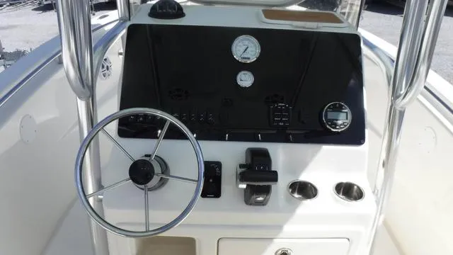 Slide: The Image of Bulls Bay 230 Center Console 2025 - 12