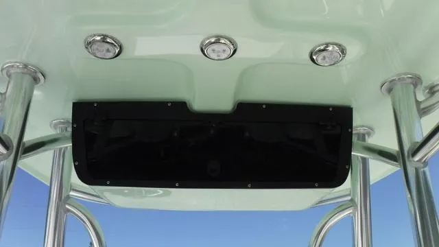 Slide: The Image of Bulls Bay 230 Center Console 2025 - 13