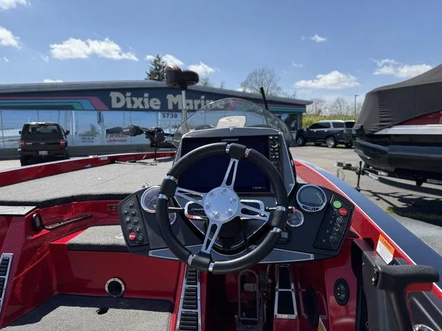 Slide: The Image of Ranger Z520C 2021 - 4