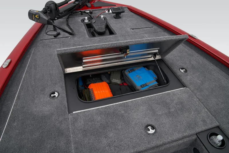 Slide: The Image of Tracker Pro Team 195 Tournament Edition 2025 - 26