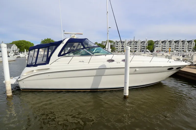 Slide: The Image of Sea Ray 380 Sundancer 2001 - 0