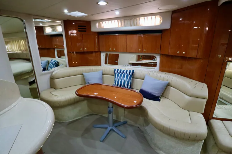 Slide: The Image of Sea Ray 380 Sundancer 2001 - 17