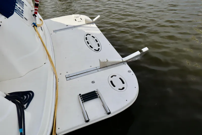 Slide: The Image of Sea Ray 380 Sundancer 2001 - 2