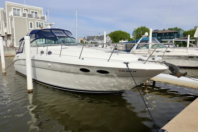 Slide: The Image of Sea Ray 380 Sundancer 2001 - 30