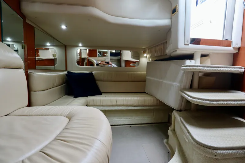 Slide: The Image of Sea Ray 380 Sundancer 2001 - 9