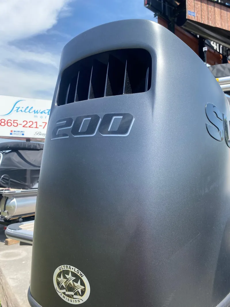 Slide: The Image of 2025 Bentley Pontoons Legacy 223 Navigator engine detail with 200 horsepower. - 9