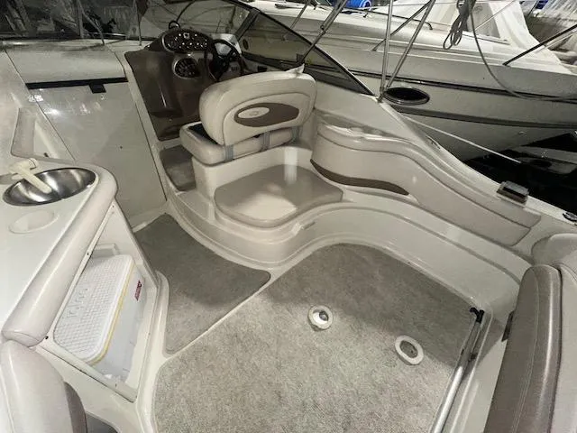 Slide: The Image of Regal Commodore 242 1998 - 13