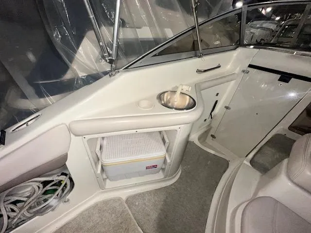 Slide: The Image of Regal Commodore 242 1998 - 16