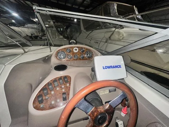 Slide: The Image of Regal Commodore 242 1998 - 18