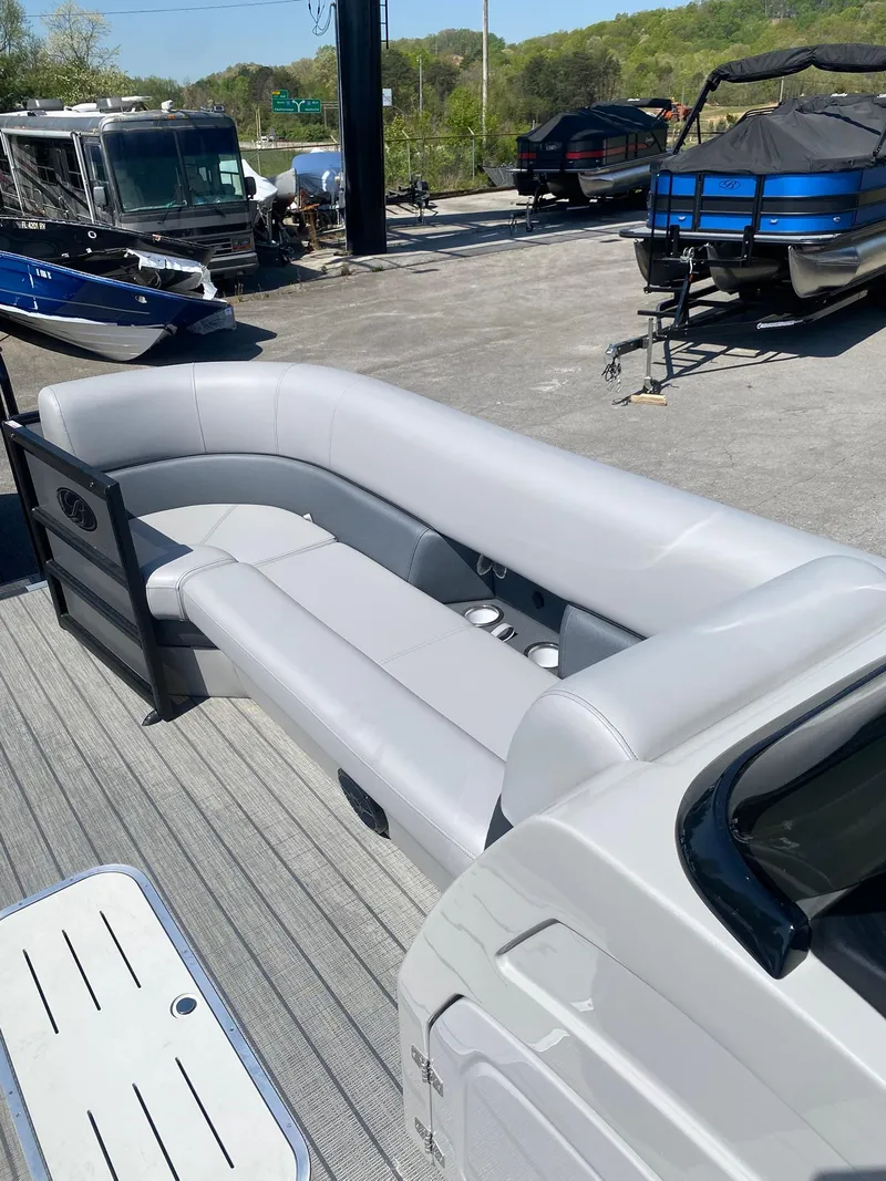 Slide: The Image of 2025 Bentley Pontoons Elite 253 Admiral with sleek seating and modern design. - 25