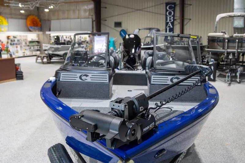 Slide: The Image of Crestliner 1950 Fish Hawk 2025 - 3