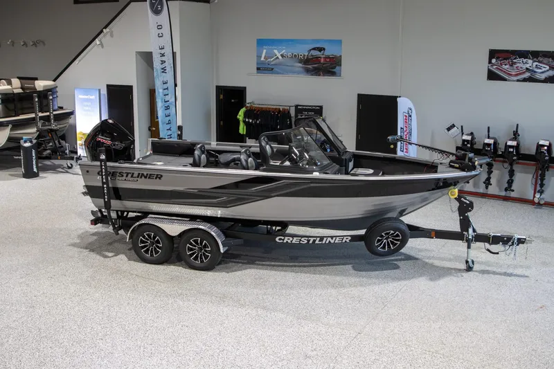 Slide: The Image of Crestliner 1950 Super Hawk 2025 - 8