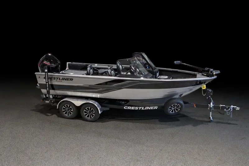 Slide: The Image of Crestliner 1950 Super Hawk 2025 - 9