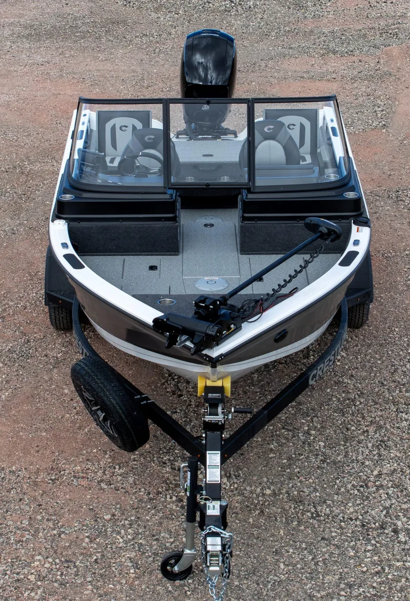 Slide: The Image of Crestliner 1750 Fish Hawk WT 2025 - 5