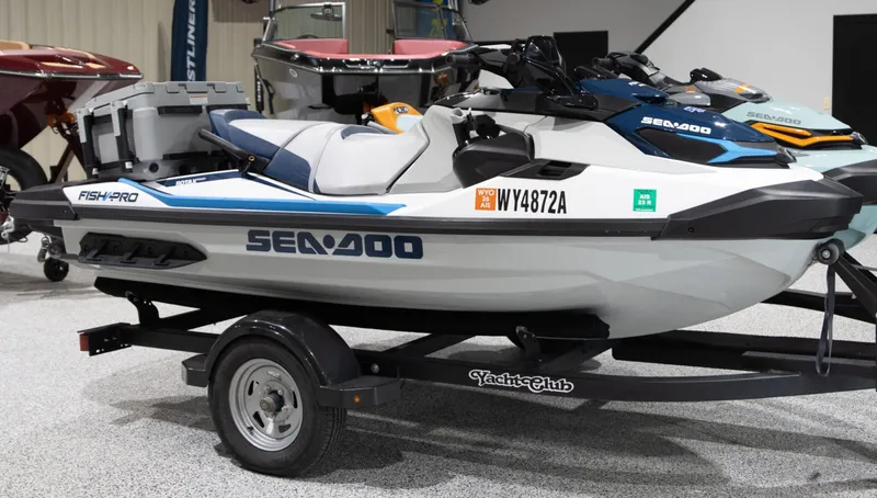 Slide: The Image of Sea-Doo FishPro Sport 170 w/ Sound System 2023 - 10