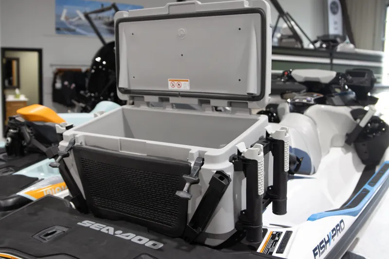 Slide: The Image of Sea-Doo Pro Fish Sport 170 2023 - 3