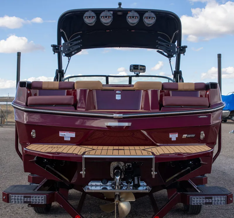 Slide: The Image of MasterCraft XT24 2024 - 3