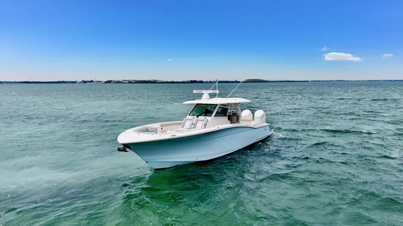 Slide: The Image of Scout 400 LXF 2023 - 0