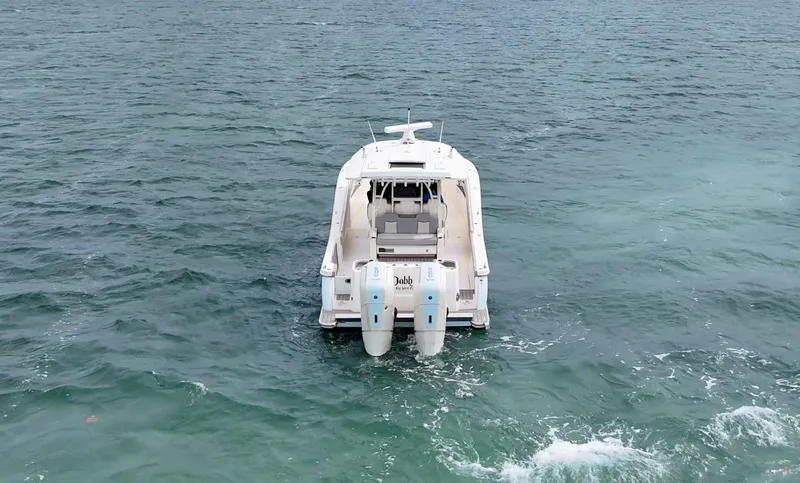 Slide: The Image of Scout 400 LXF 2023 - 18