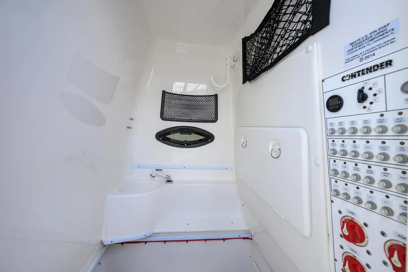 Slide: The Image of Contender 35 ST 2022 - 54