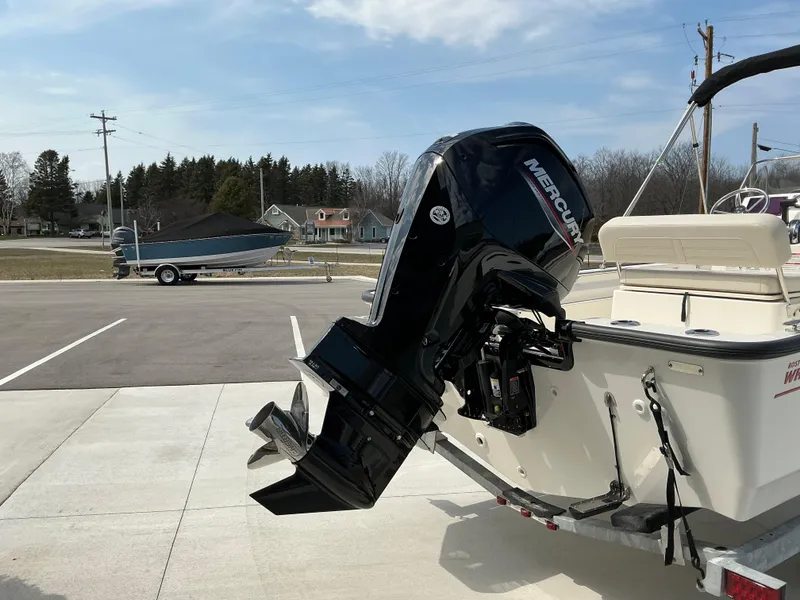 Slide: The Image of Boston Whaler 170 Montauk 2025 - 4