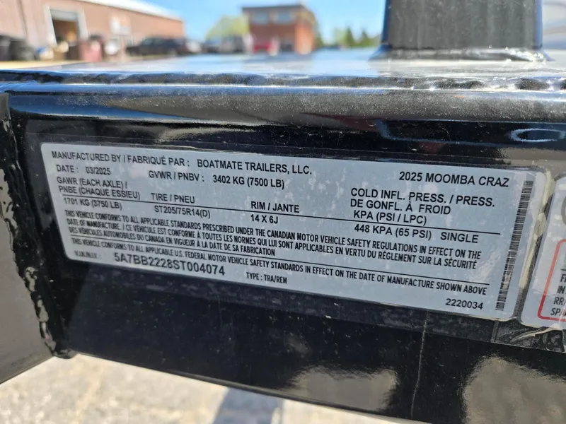 Slide: The Image of Label on 2025 Moomba Craz trailer by Boatmate Trailers, showing specifications and compliance details. - 27