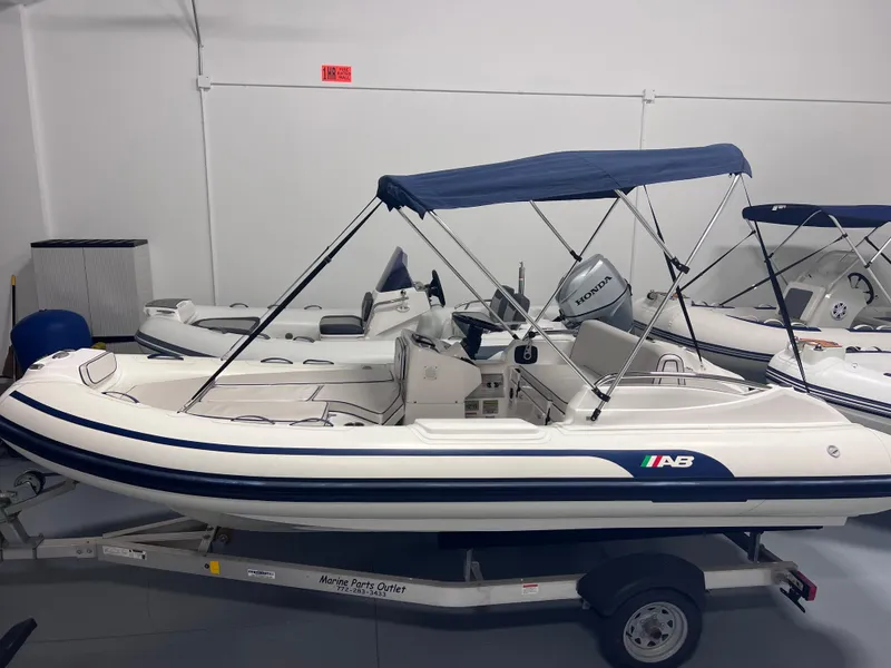 Slide: The Image of AB ABJET 465XP 2022 - 14