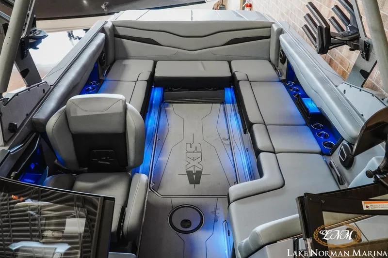 Slide: The Image of Axis T235 2024 - 15