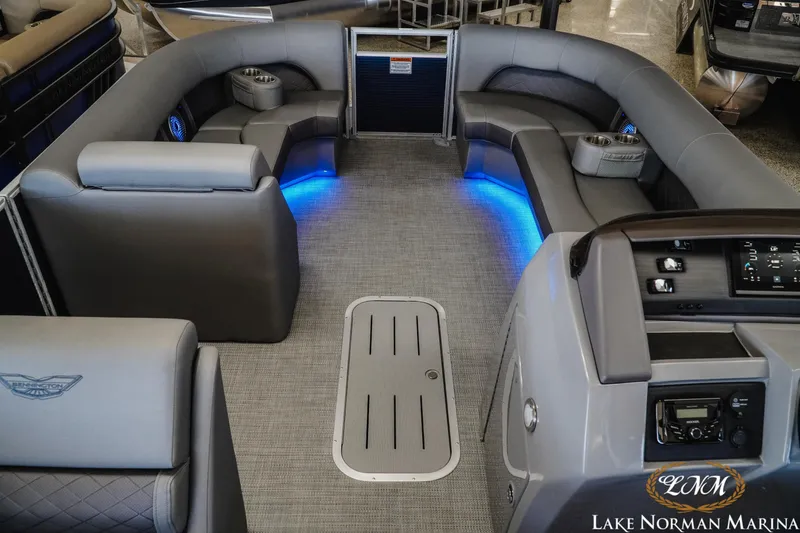 Slide: The Image of Bennington 23LSB 2025 - 7