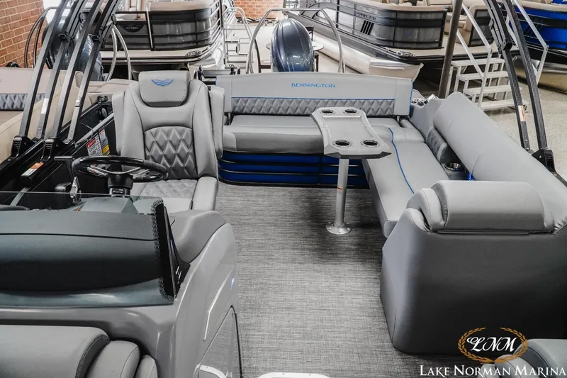 Slide: The Image of Bennington 23LXSSB 2025 - 7