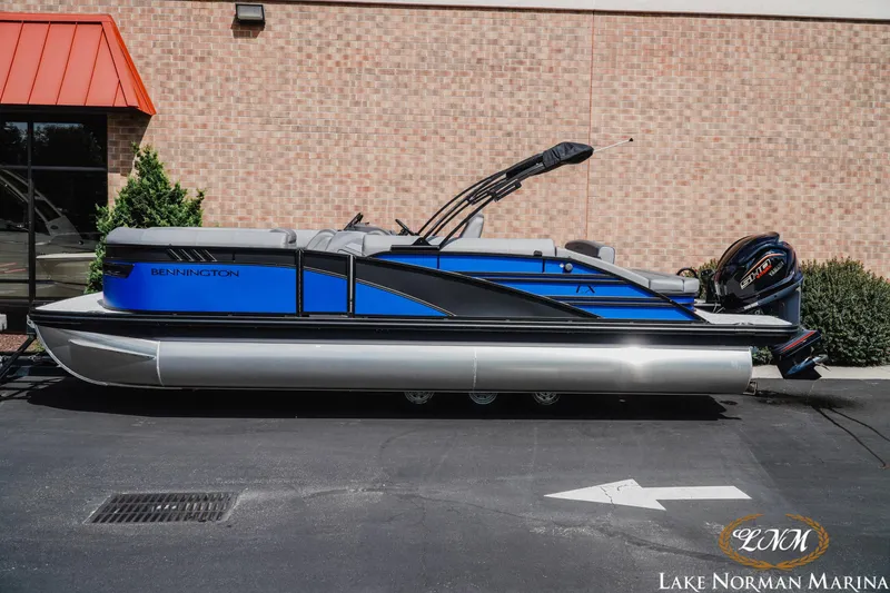 The Image of Bennington 24LXSSB 2025 - 1