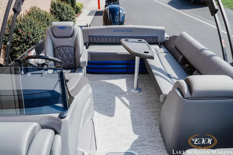 Slide: The Image of Bennington 24LXSSB 2025 - 14