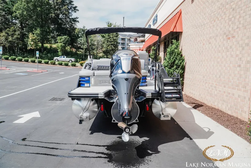 Slide: The Image of Bennington 24LXSSB 2025 - 4