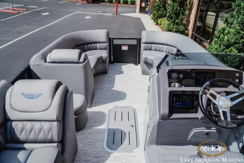 Slide: The Image of Bennington 24LXSSB 2025 - 7