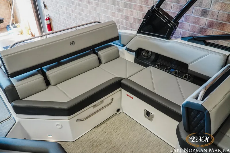 Slide: The Image of Cobalt R4 2024 - 17